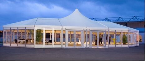 鋁合金篷房的優(yōu)勢什么？